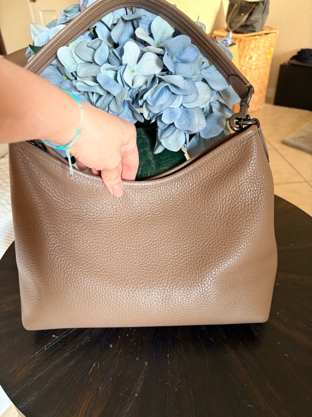 Coach Laurel Medium in stone - Picture 4 of 6